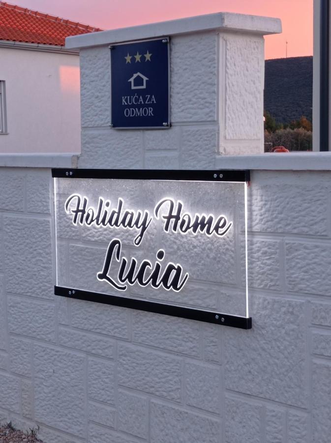 Holiday Home Lucia Lozovac Exterior foto